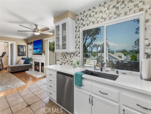 10  Windflower  , Aliso Viejo, CA