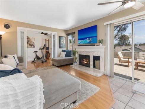 10  Windflower  , Aliso Viejo, CA