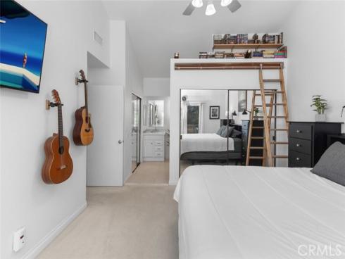 10  Windflower  , Aliso Viejo, CA