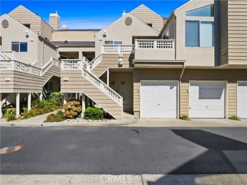10 Glenoaks