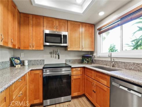 10 Glenoaks , Aliso Viejo, CA