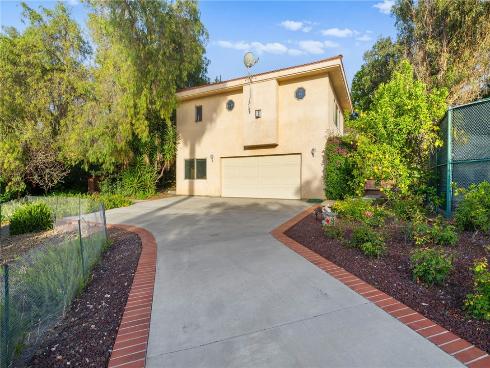 242 S Peralta Hills   Drive, Anaheim Hills, CA