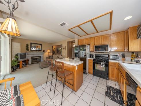 1042 S Laughingbrook   Court, Anaheim Hills, CA