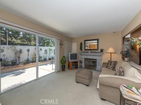 1042 S Laughingbrook   Court, Anaheim Hills, CA