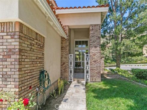 892 S Briar Rose   Lane, Anaheim Hills, CA