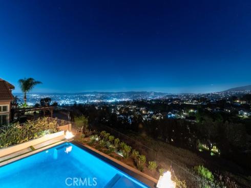 660 S Londerry   Lane, Anaheim Hills, CA