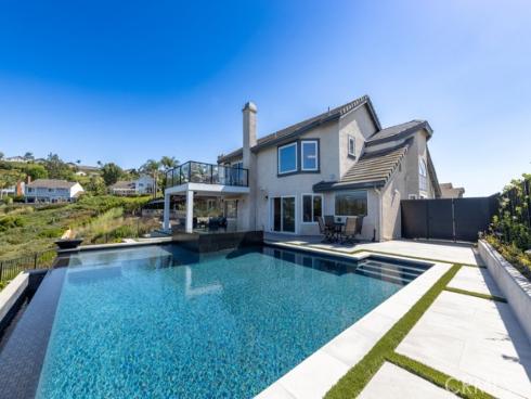 660 S Londerry   Lane, Anaheim Hills, CA