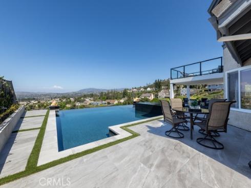 660 S Londerry   Lane, Anaheim Hills, CA