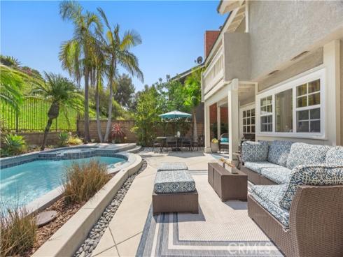 7158 E Columbus   Drive, Anaheim Hills, CA