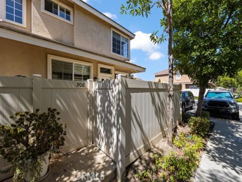 906 S Boulder   Place, Anaheim Hills, CA