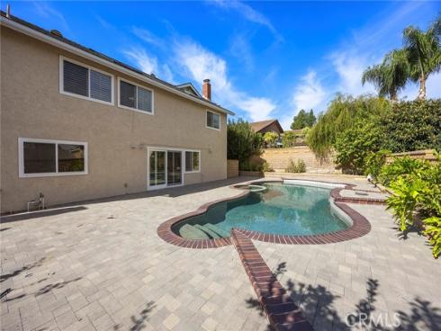 950 S Amherst   Circle, Anaheim Hills, CA