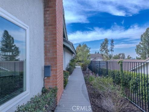 618 S Pathfinder   Trail, Anaheim Hills, CA