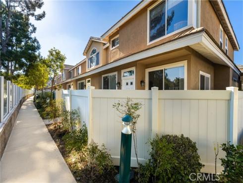 816 S Yellowstone   Way, Anaheim Hills, CA