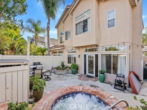 930 S Lone Pine   Lane, Anaheim Hills, CA