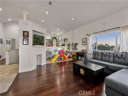 352 S Mohler Drive, Anaheim Hills, CA