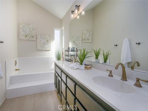 5867 E Mountain Loop 11 Trail, Anaheim Hills, CA