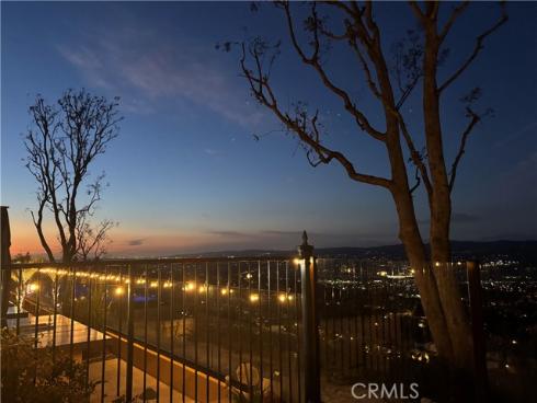 8157 E Bailey Way, Anaheim Hills, CA