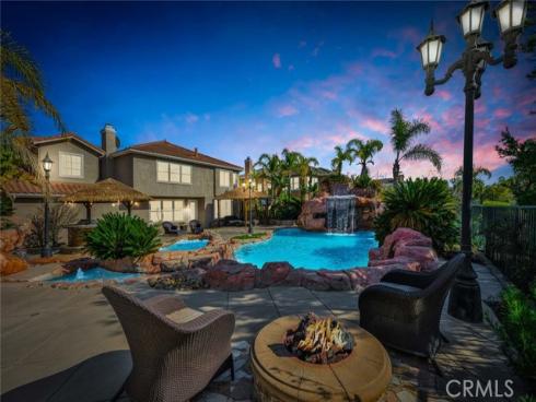 1025 S Sunstream Lane, Anaheim Hills, CA