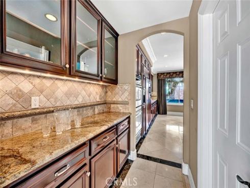 1025 S Sunstream Lane, Anaheim Hills, CA