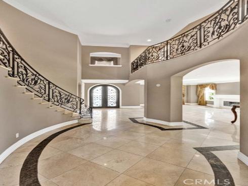 1025 S Sunstream Lane, Anaheim Hills, CA