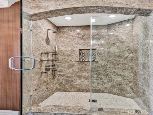 1025 S Sunstream Lane, Anaheim Hills, CA