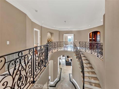 1025 S Sunstream Lane, Anaheim Hills, CA