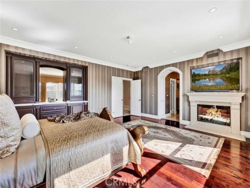 1025 S Sunstream Lane, Anaheim Hills, CA