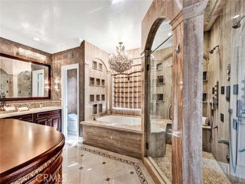 1025 S Sunstream Lane, Anaheim Hills, CA