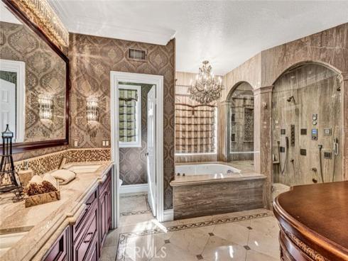 1025 S Sunstream Lane, Anaheim Hills, CA