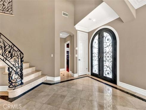 1025 S Sunstream Lane, Anaheim Hills, CA