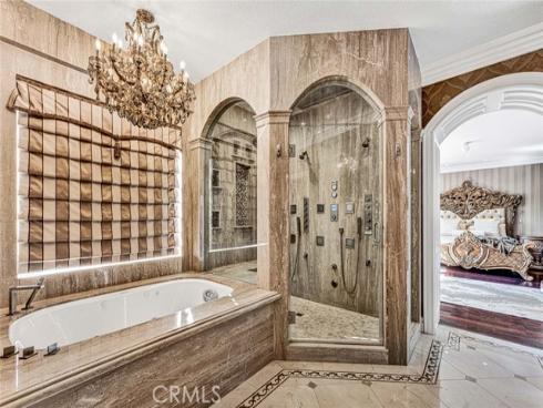 1025 S Sunstream Lane, Anaheim Hills, CA