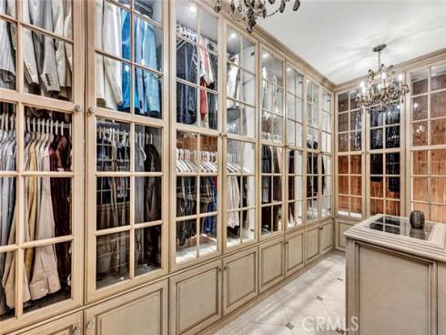 1025 S Sunstream Lane, Anaheim Hills, CA