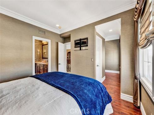 1025 S Sunstream Lane, Anaheim Hills, CA