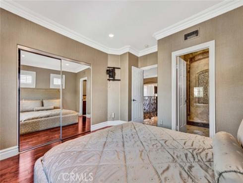 1025 S Sunstream Lane, Anaheim Hills, CA