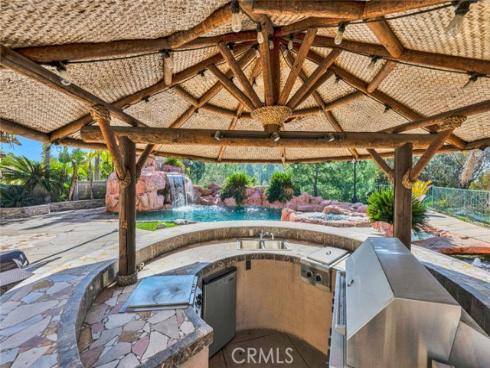 1025 S Sunstream Lane, Anaheim Hills, CA