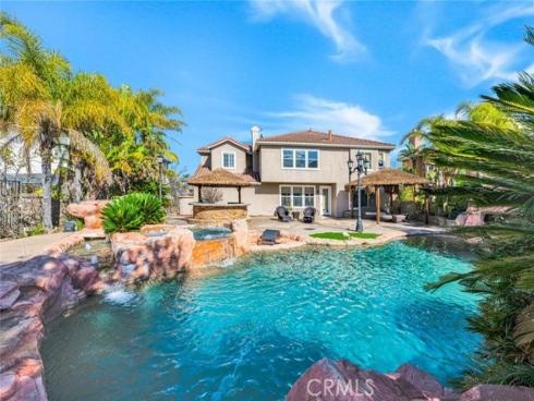 1025 S Sunstream Lane, Anaheim Hills, CA