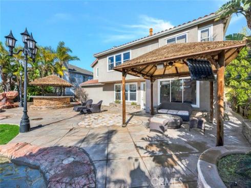 1025 S Sunstream Lane, Anaheim Hills, CA