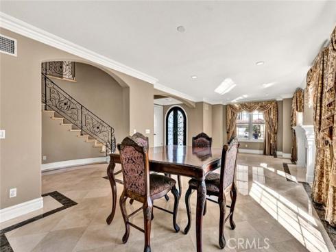 1025 S Sunstream Lane, Anaheim Hills, CA