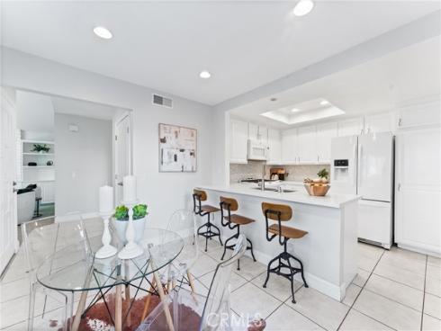 5560 E Vista Del Rio  , Anaheim Hills, CA