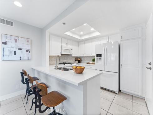 5560 E Vista Del Rio  , Anaheim Hills, CA