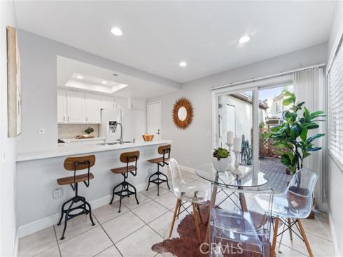 5560 E Vista Del Rio  , Anaheim Hills, CA