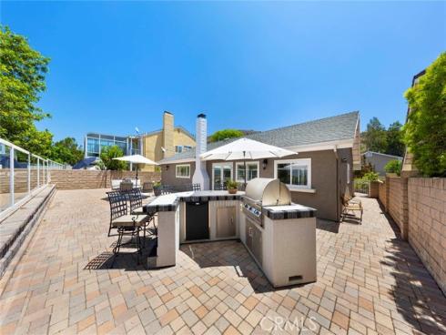7217 E Columbus Drive, Anaheim Hills, CA