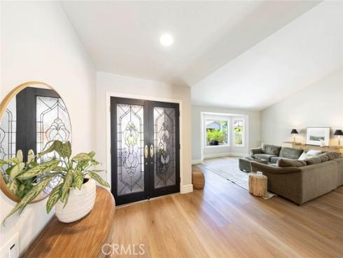 7217 E Columbus Drive, Anaheim Hills, CA