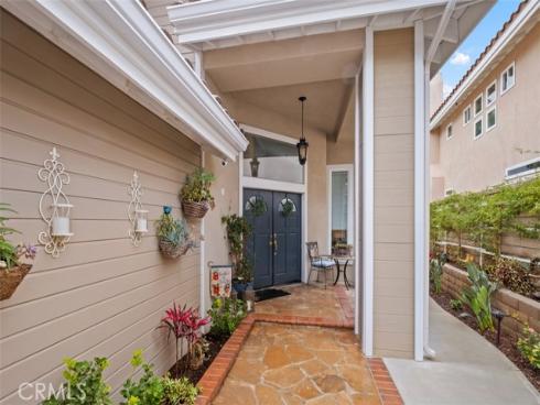 534 S Laureltree Drive, Anaheim Hills, CA