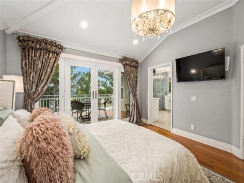 534 S Laureltree Drive, Anaheim Hills, CA