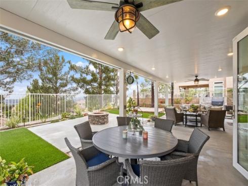 534 S Laureltree Drive, Anaheim Hills, CA