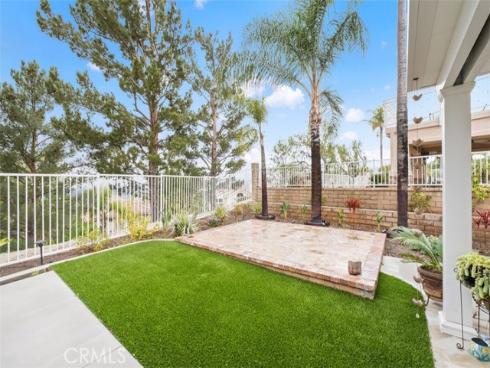 534 S Laureltree Drive, Anaheim Hills, CA