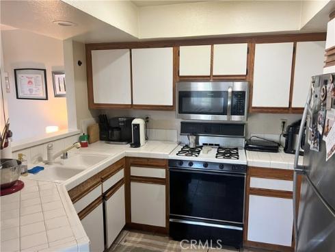 1057 S Dewcrest Drive, Anaheim Hills, CA