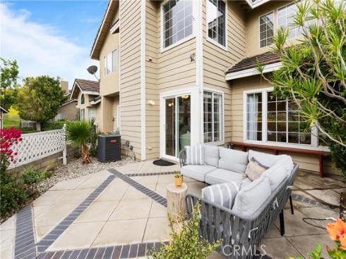 740 S Crown Pointe Drive, Anaheim Hills, CA