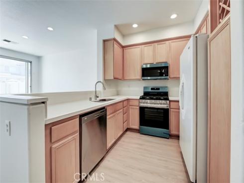 8460 E Tioga Way, Anaheim Hills, CA